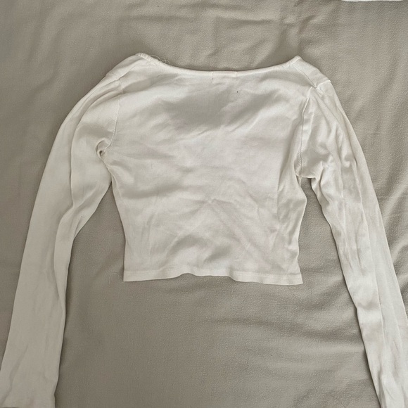 White Long Sleeve Knotted Top - Picture 2 of 2